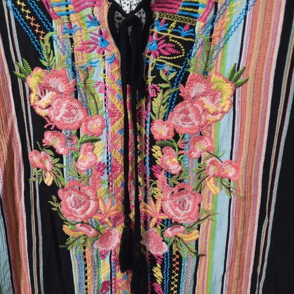 Calessa Boho Floral Embroidered Stripe Tunic Shirt Size 1X Black Pink - Picture 3 of 12